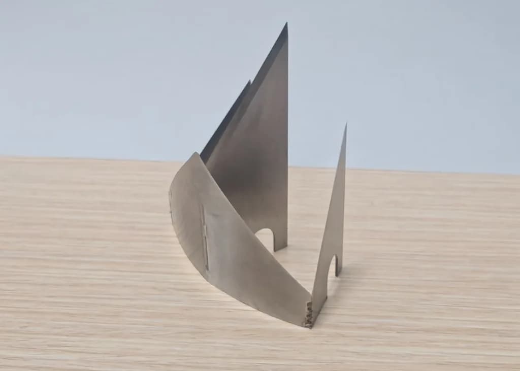 Klantspecifiek gebogen mes (gelaste constructie)